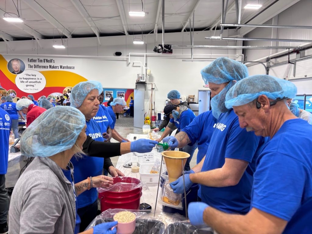 Dearing Compressor Joins “Pack the Valley” to Fight Hunger in the Mahoning Valley 5